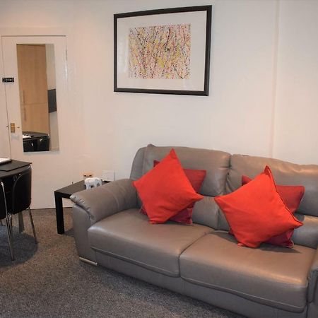 Kelpies Serviced Apartments-Bonnie Edinburg Exteriör bild