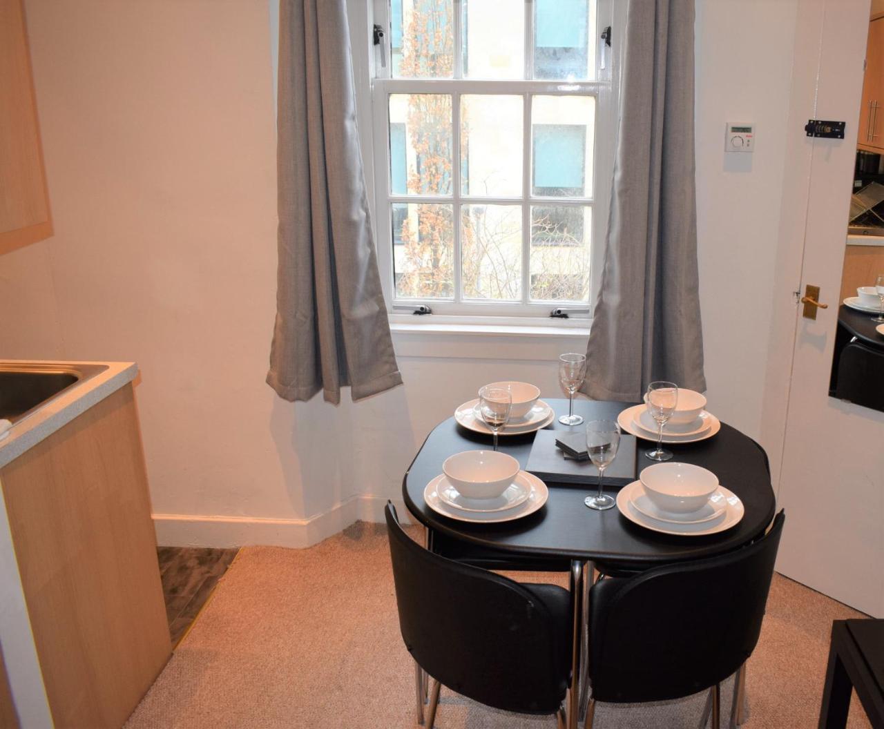 Kelpies Serviced Apartments-Bonnie Edinburg Exteriör bild